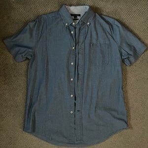 Men’s short sleeve button down shirt